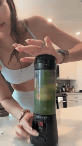 Pro+ Ice Crushing Portable Blender (17oz)
